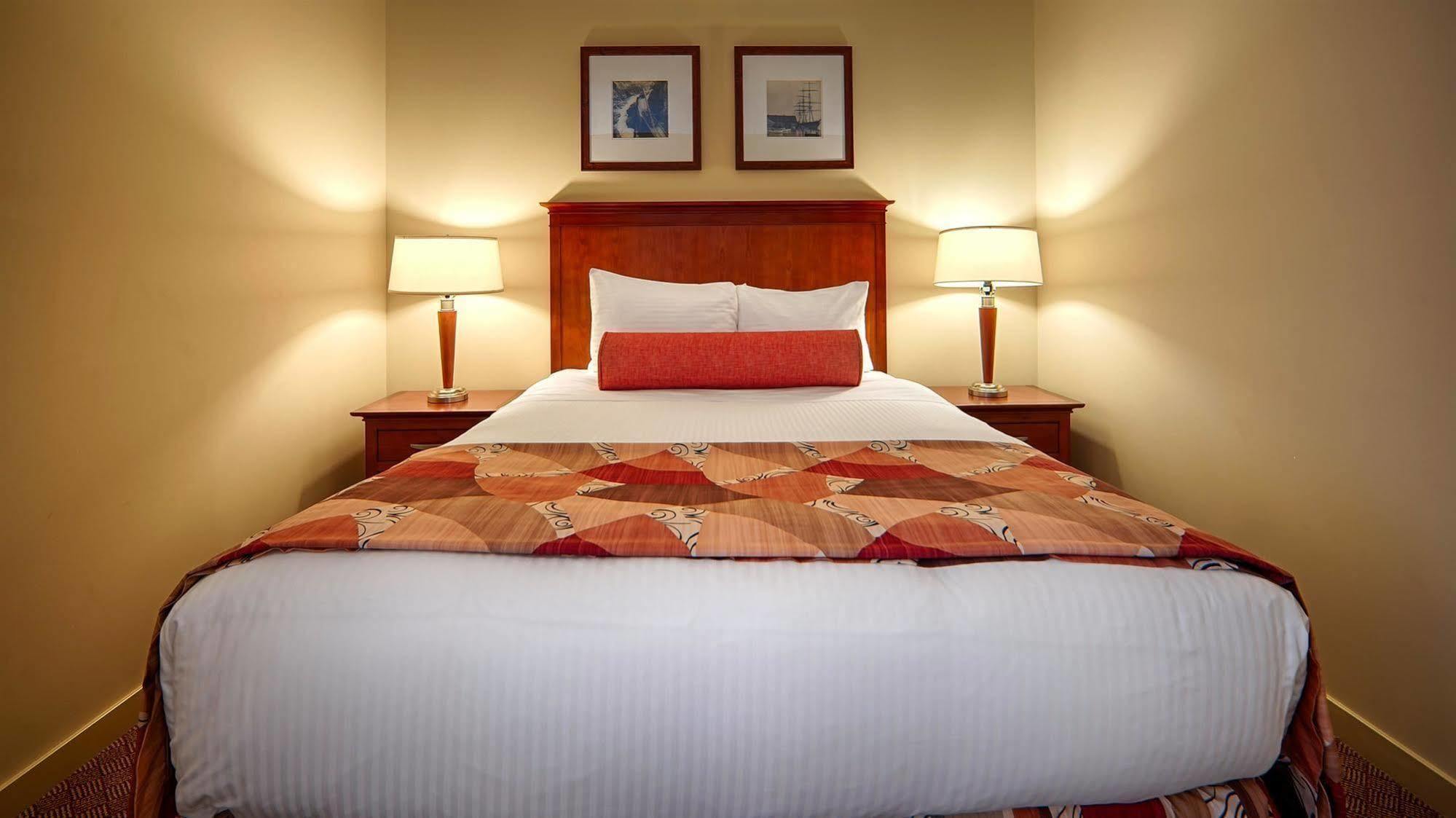 Western Hotel 3*